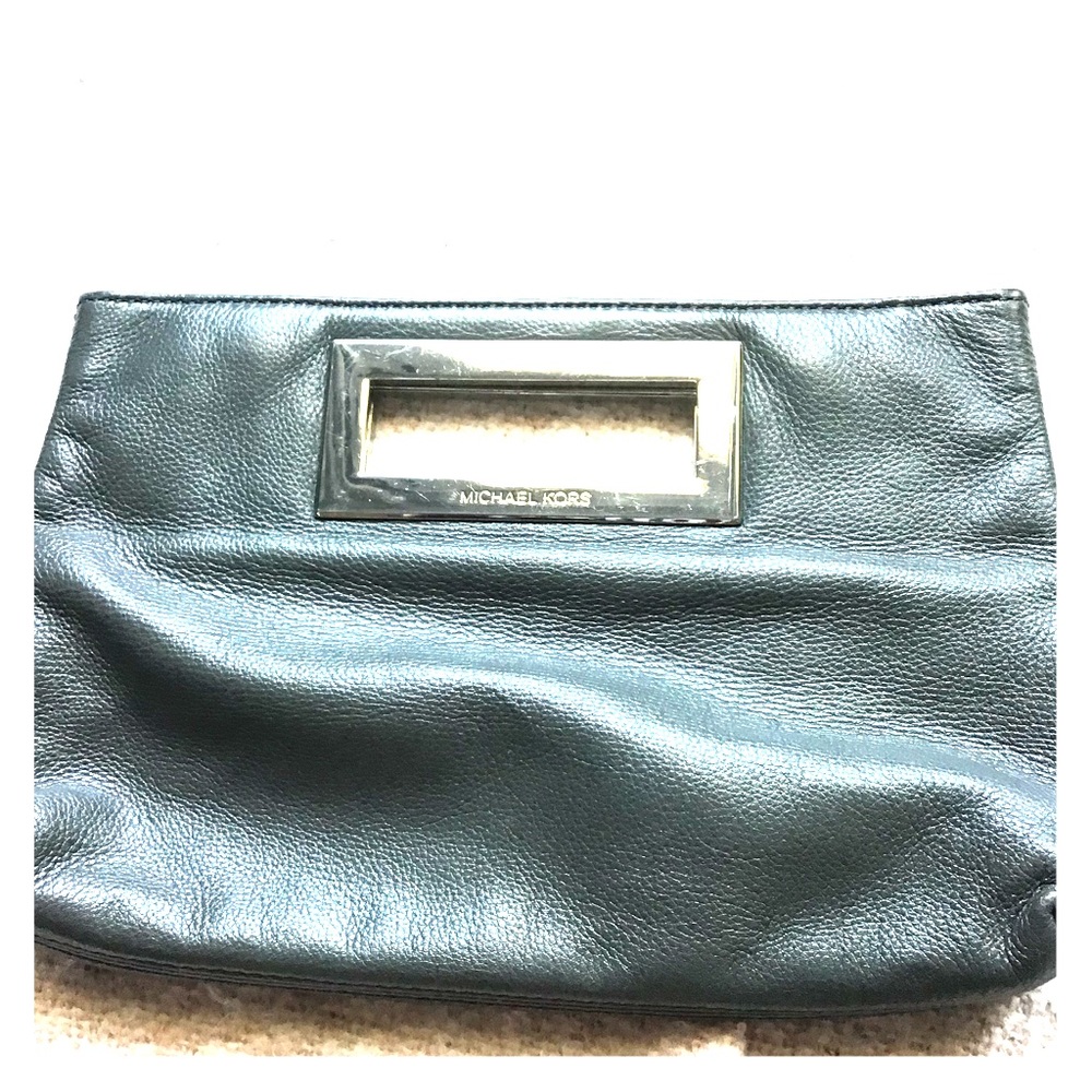 Michael Kors Leather clutch